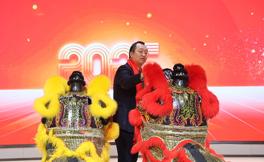 7d57c85ae1dc83b480b23cb32eb8be2e