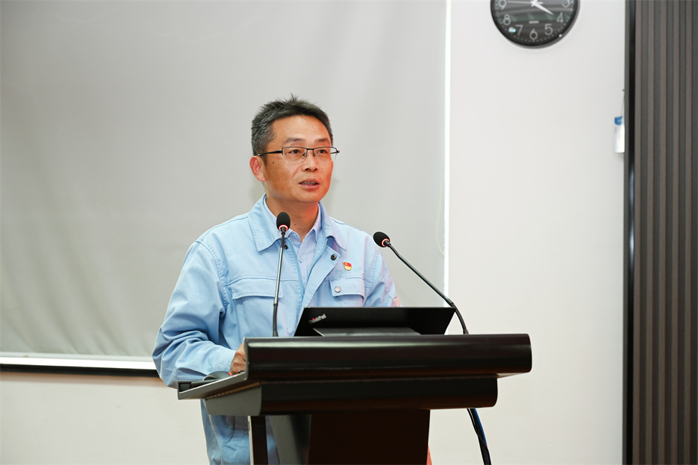 5dc947062252225a298376b14628f1c5 5dc947062252225a298376b14628f1c5